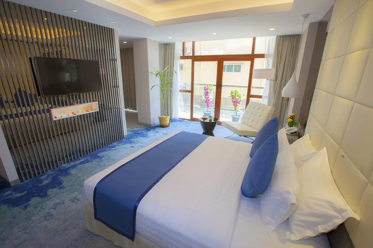 Grand Palace Hotel Yangon 3*,